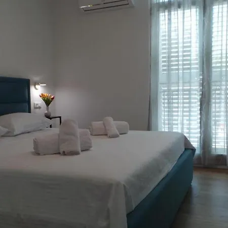 With Wifi - 21898 Apartment